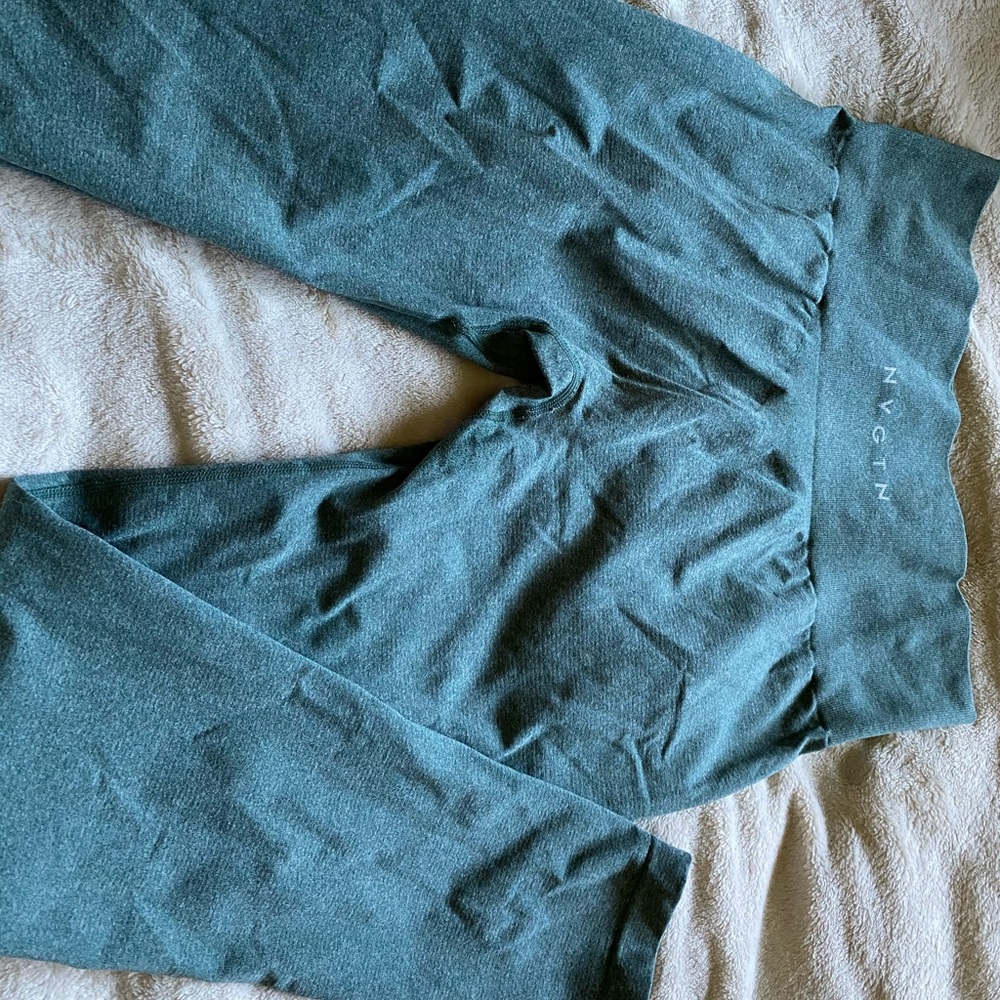 NVGTN green leggings XL